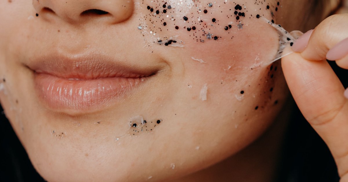 Naturalny peeling do twarzy – łagodna pielęgnacja
