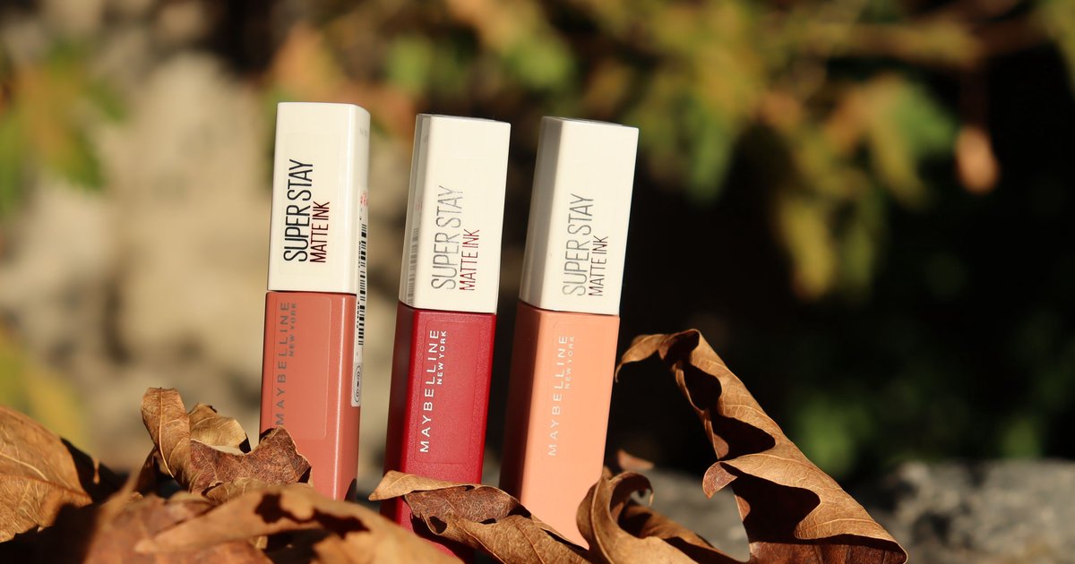 Pomadka do ust Maybelline – popularna marka